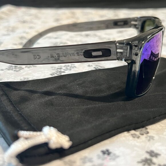 Oakley Sunglasses Holbrook Clear Feame Jade Iridium Prizm Polarized 9102 - Picture 3 of 16